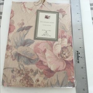 The Raymond Waites Collection by Once upon time, Floral Scented Hanging Sachets